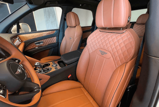 5-20 Bentley Bentayga Luxury SUV Interior