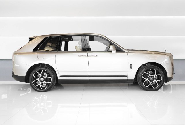 Luxury SUV Interior Premium Comfort and Style