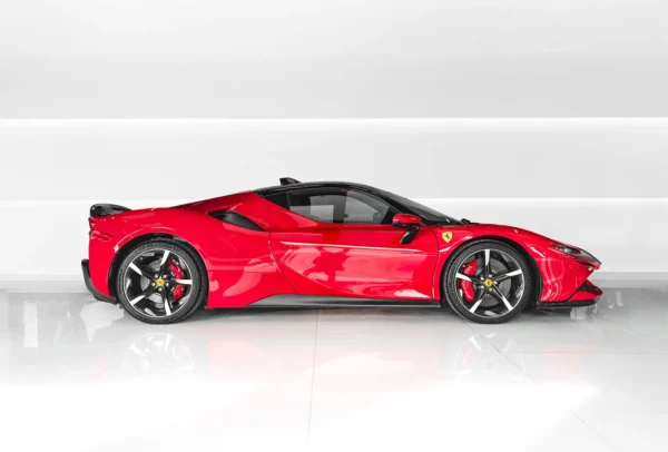 Ferrari SF90 Spider