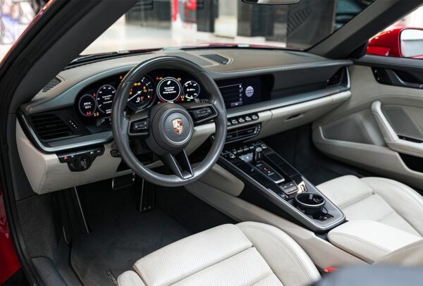 Porsche 911 Carrera Cabriolet