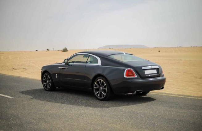 Rolls-Royce Ghost 2023 Luxury Sedan