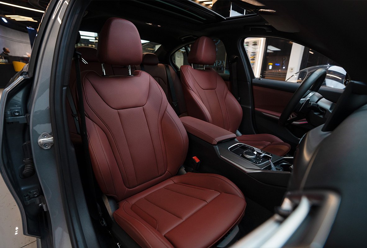 BMW 5 Series 2024 Luxury Sedan