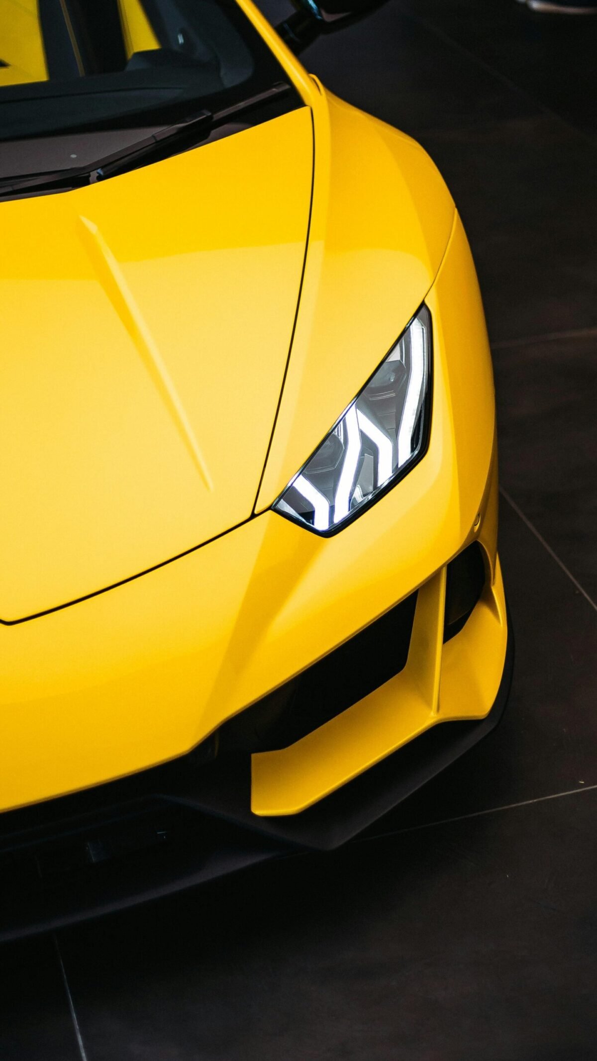 Lamborghini Aventador 2024 Yellow Coupe