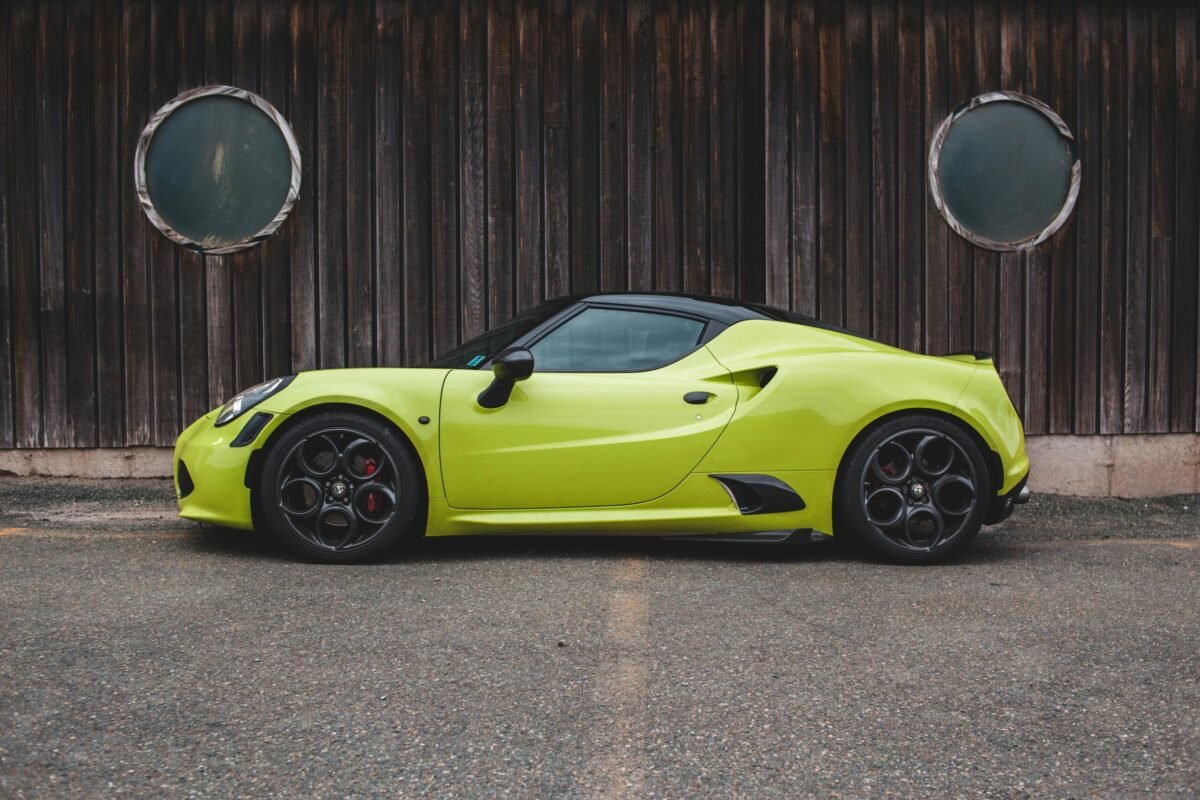 pexels-introspectivedsgn-5543509 Alfa Romeo 4C Coupe Sporty